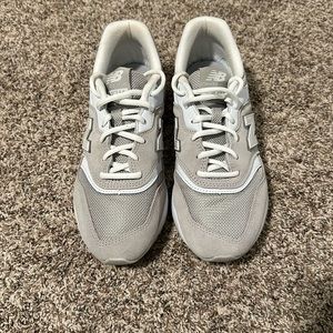 New balance 997H gray and white